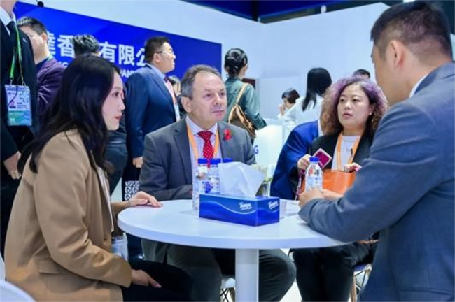 888����(�й���)���޹�˾����